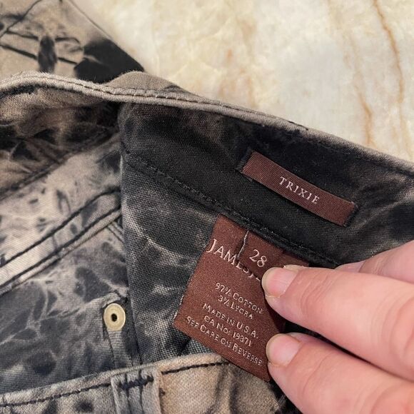 James Jeans Trixie Jeans  - Picture 9 of 10